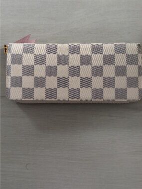 Louis Vuitton Damier Azur Check Zip Wallet in Cream and Gray